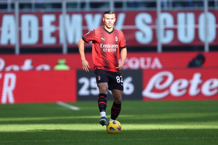 开云体育官网-西米奇转会吉达联合，基础费用1800万欧元附带400万浮动条款，明日将接受体检